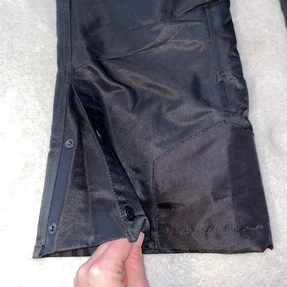 NWT Stormpack SunIce Black Snowpants with Pockets and Adjustable Waist - Picture 3 of 10
